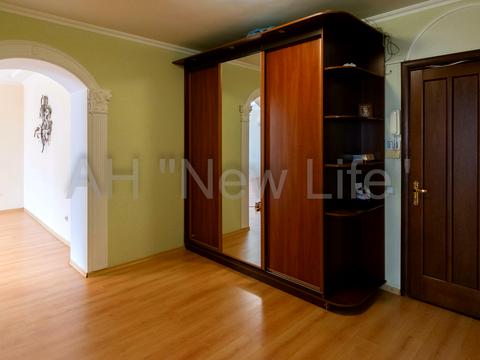 квартира за адресою Свободи просп. (Прокоф'єва), 46