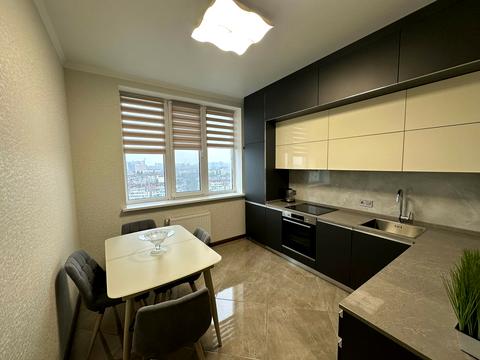 квартира за адресою Костанді вул., 104