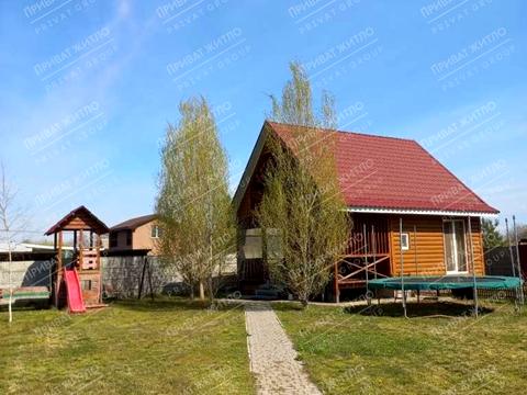 дом по адресу центральна, 1