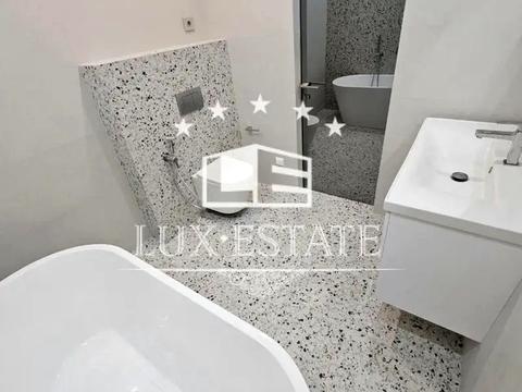 дом по адресу Стежки ул.