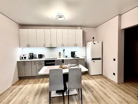 квартира за адресою Святослава Хороброго вул., 11-Б