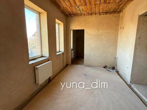 будинок за адресою Центральна вул., 100