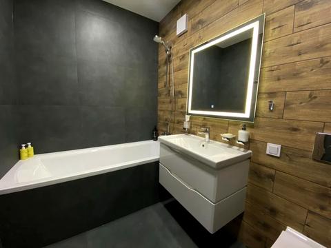 квартира за адресою Івана Похітонова, 5