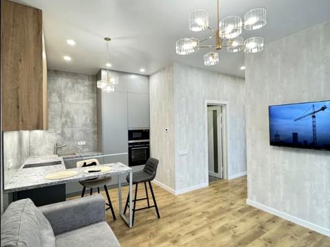 квартира по адресу Кучеревського бульв., 1