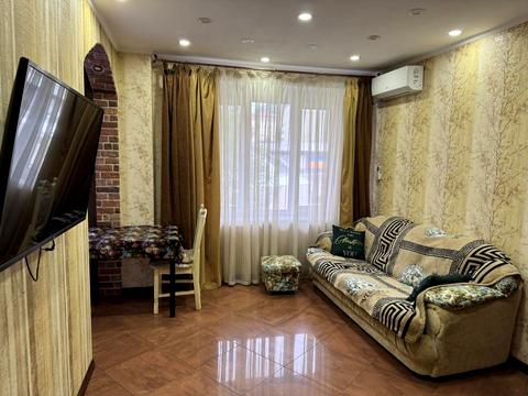 квартира за адресою Велика Васильківська вул. (Червоноармійська), 114
