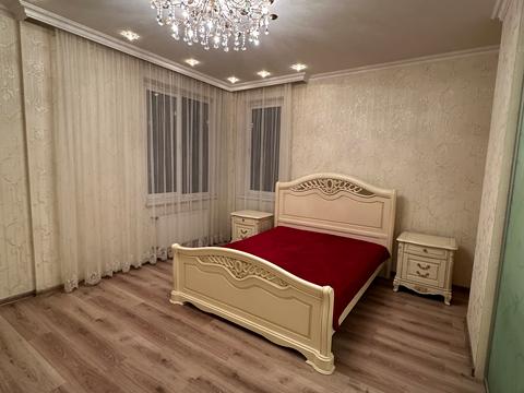 квартира за адресою Середньофонтанська вул., 19-А