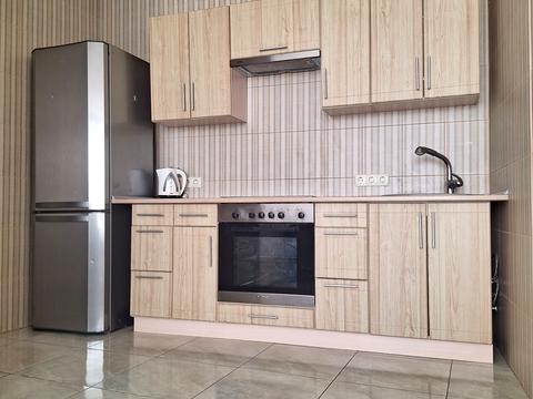 квартира за адресою Дніпровська набережна вул., 25