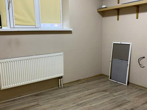 комерційна за адресою Висока вул., 10-А