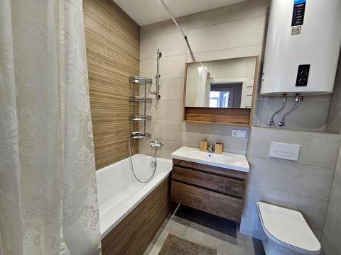 квартира по адресу Киев, Олександра Олеся ул., 3