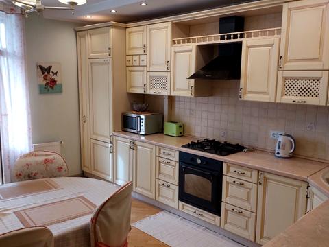 квартира за адресою Раїси Окіпної вул., 4-А