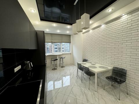 квартира за адресою Київ, Андрія Верхогляда вул. (Михайла Драгомирова), 16