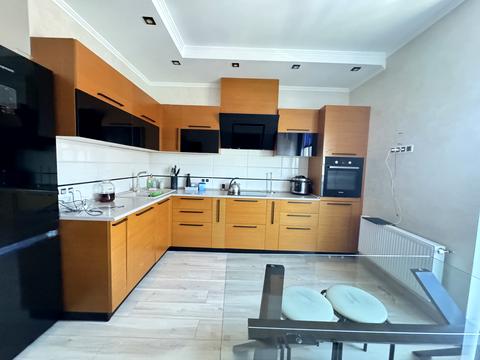 квартира за адресою Перлинна вул., 3