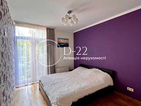 квартира за адресою Регенераторна вул., 4-1