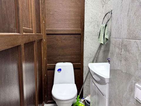 комерційна за адресою Подільська вул., 58