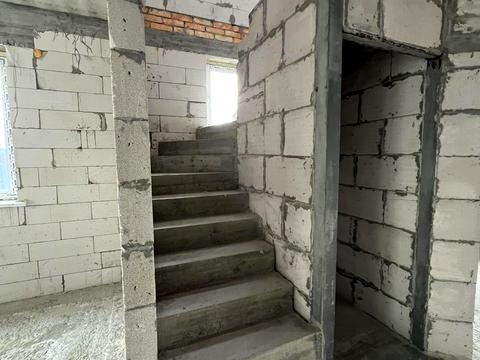 будинок за адресою Молодіжна вул.
