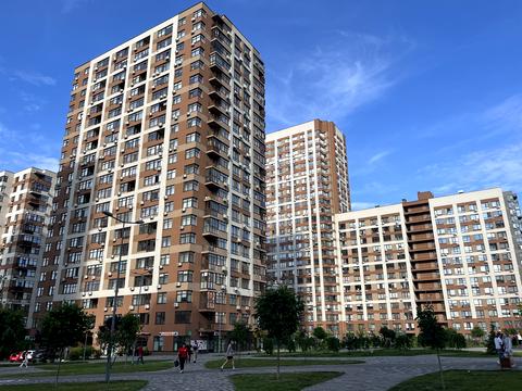 комерційна за адресою Європейського Союзу просп. (Правди), 43-Б