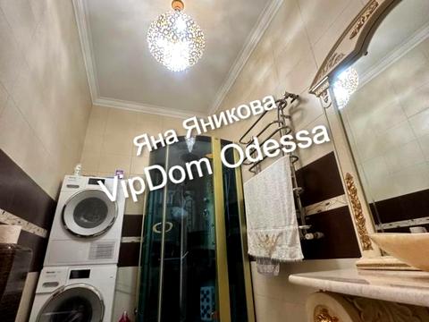 будинок за адресою Вишнева вул.