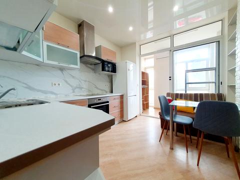 квартира за адресою Регенераторна вул., 4