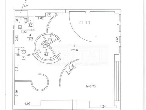 комерційна за адресою Саксаганського вул., 120