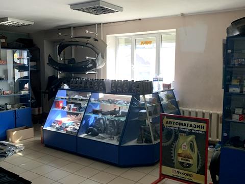 комерційна за адресою Домбровського вул., 45