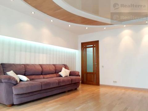 квартира за адресою Авіаконструктора Ігоря Сікорського вул. (Танкова), 1