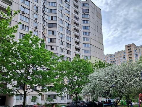 квартира за адресою Петра Григоренка просп., 1-А