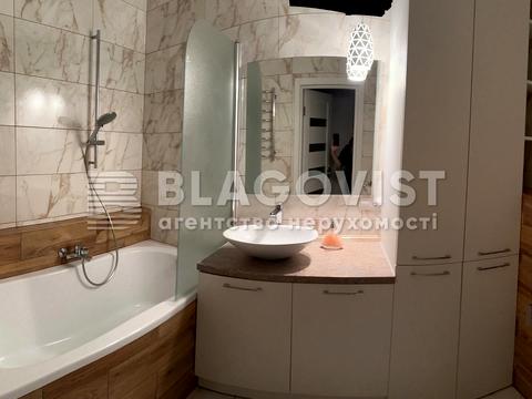 квартира по адресу Софии Русовой ул., 5