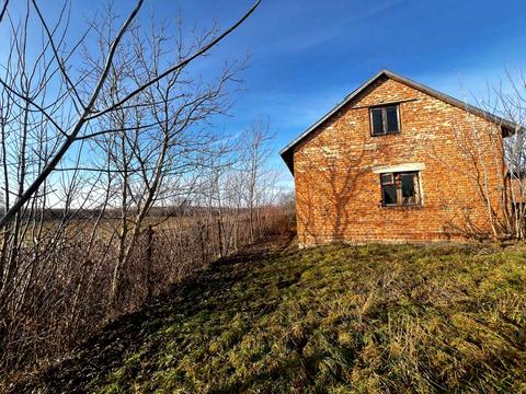 будинок за адресою с. Новий Милятин, Молодіжна, 24