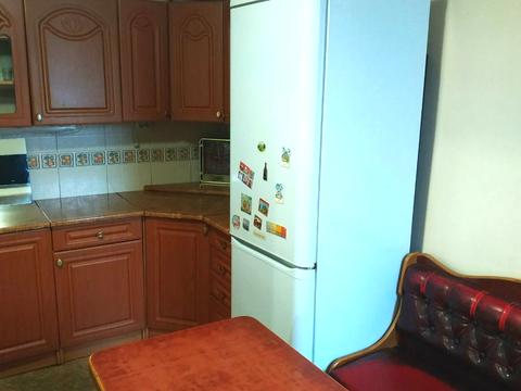 будинок за адресою Івана Нечуя-Левицького вул. (Каруни), 30