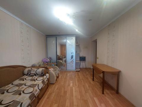 квартира за адресою Олександра Довженка вул., 8