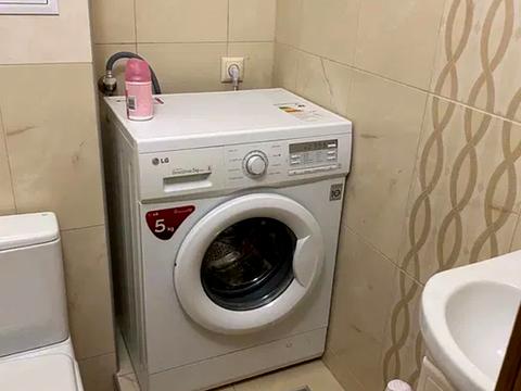 квартира за адресою Ревуцького вул., 40-В