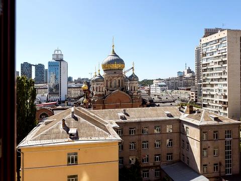 квартира за адресою Шота Руставелі вул., 44