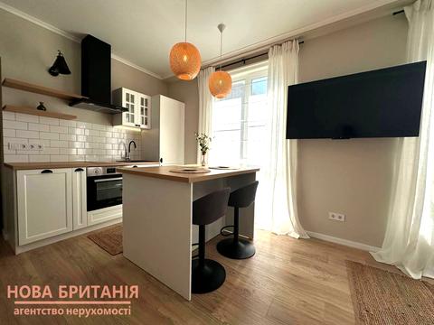квартира за адресою Михайла Максимовича вул. (Онуфрія Трутенка), 26-В