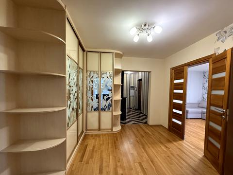 квартира по адресу Олены Пчилки ул., 4