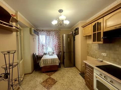 квартира за адресою Київ, Братства Тарасівців вул. (Декабристів), 12/37