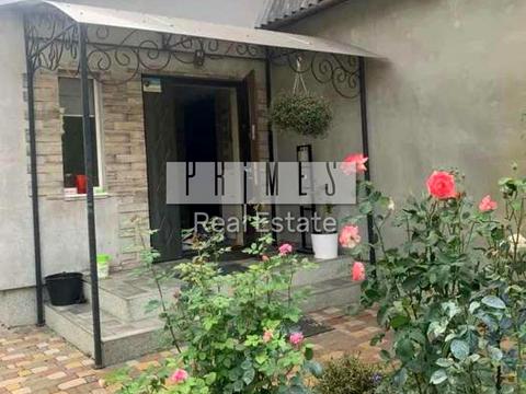 дом по адресу 1-я Песчаная ул.