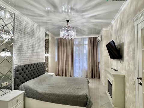 квартира за адресою Одеса, Генуезька вул., 3б