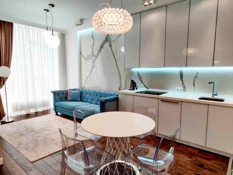 квартира за адресою Французький бульв., 60в