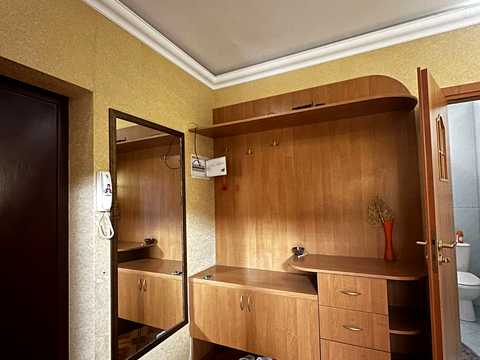 квартира за адресою Тополина вул., 14/1