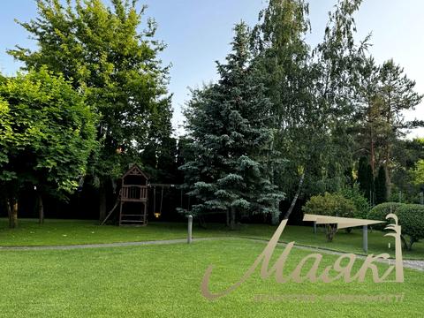 будинок за адресою Центральна вул.
