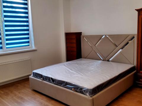 квартира по адресу Пекарская ул., 65-В
