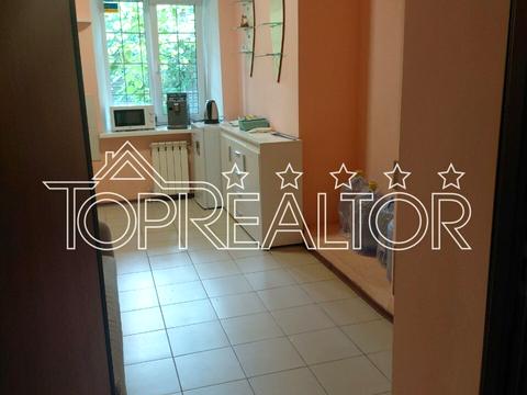 комерційна за адресою Потебні вул., 6