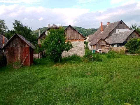 будинок за адресою Центральна