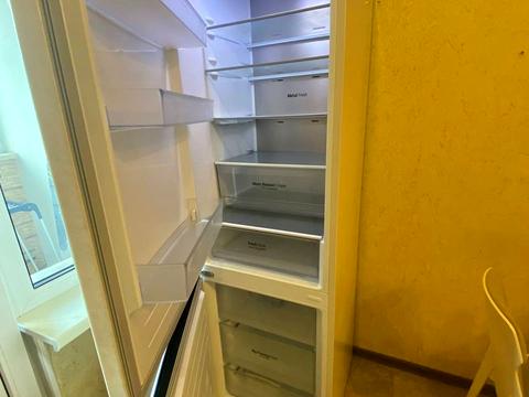квартира за адресою Софії Русової вул., 1