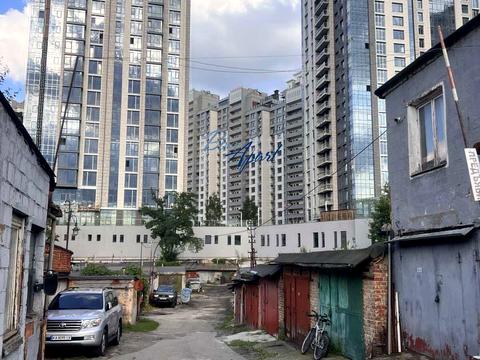 комерційна за адресою Генерала Кульчицького вул. (Олександра Матросова), 17А