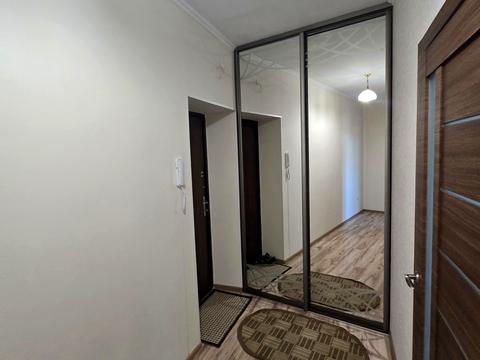 квартира за адресою Володимира Стельмаха вул. (Курчатова), 62