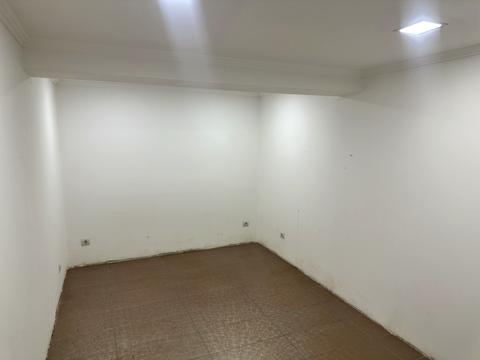 комерційна за адресою Пасічна вул., 41