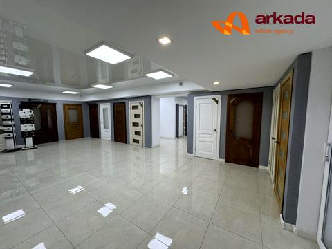 комерційна за адресою Пасічна вул., 1