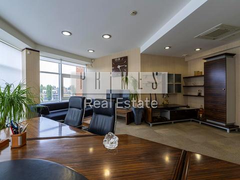 коммерческая по адресу Дегтяревская ул., 33