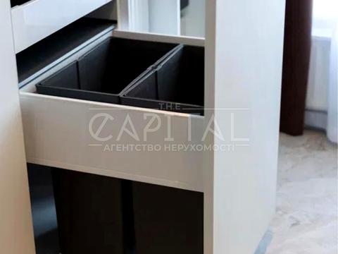квартира за адресою Київ, Салютна вул., 2-Б
